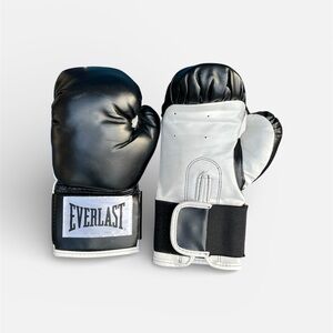 Everlast Black and White Boxing Gloves